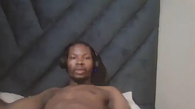 Snapshot of Malibongwe17 chatting on January 2026 10:32:02 AM Malibongwe17 online show from January 2026 10:32:02 AM