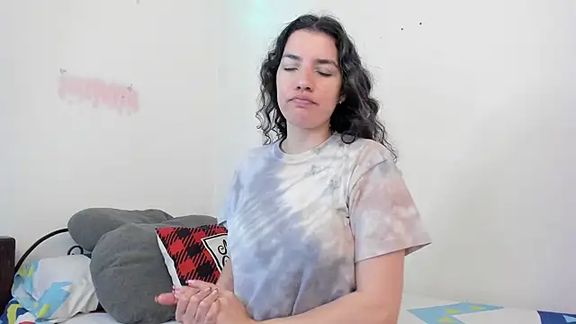 Snapshot of carmesix chatting on December 2024 08:44:02 PM carmesix online show from December 2024 08:44:02 PM