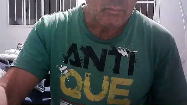 eduar570 online show from June 2026 01:44:01 AM
