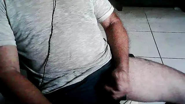 eduar570 online show from April 2026 09:38:01 AM