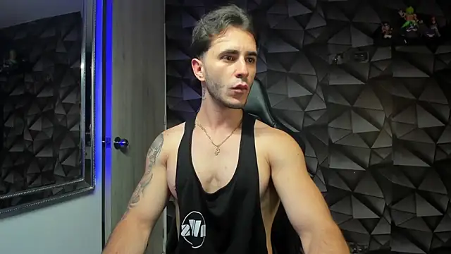Latino stud4u online show from March 2025 12:32:01 AM