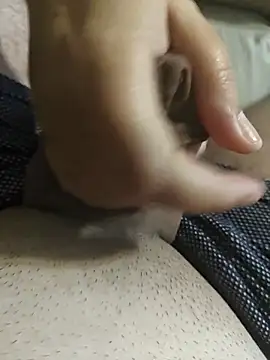 LovlyAnnie online show from June 2026 05:12:01 AM