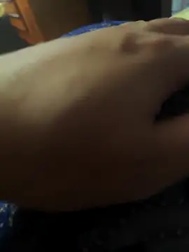 LovlyAnnie online show from November 2025 05:44:02 AM