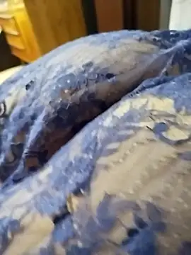 LovlyAnnie online show from December 2025 05:41:01 AM