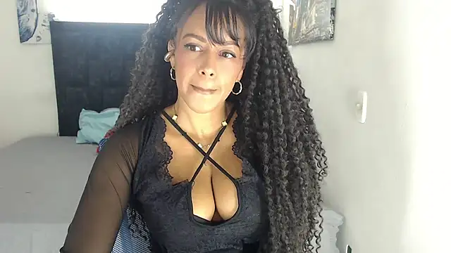 Snapshot of yeli_xxx chatting on July 2026 07:57:02 PM yeli xxx online show from July 2026 07:57:02 PM