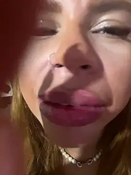 Snapshot of pimenta_gaby chatting on June 2026 06:14:01 PM pimenta gaby online show from June 2026 06:14:01 PM