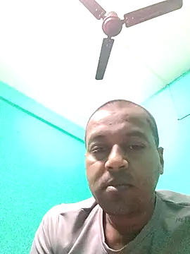 Snapshot of peterhotline chatting on December 2025 07:13:01 PM peterhotline online show from December 2025 07:13:01 PM