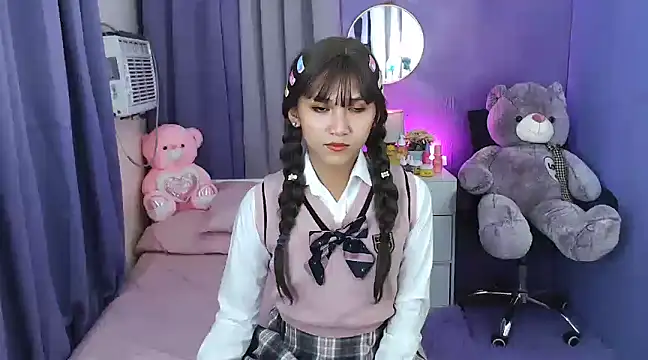 Snapshot of urlovelyfreya chatting on February 2025 04:44:01 PM urlovelyfreya online show from February 2025 04:44:01 PM