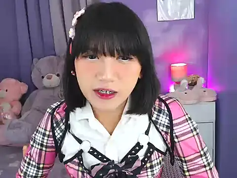 urlovelyfreya online show from November 2025 06:52:02 PM