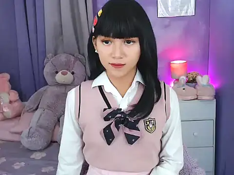 urlovelyfreya online show from November 2025 05:18:01 PM