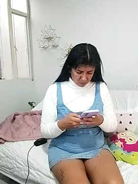 aisha latina online show from February 2026 02:24:02 PM