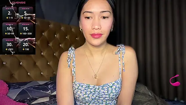 Jasmine Elcock online show from October 2025 03:48:01 PM