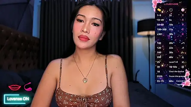 Jasmine Elcock online show from February 2026 07:00:01 PM