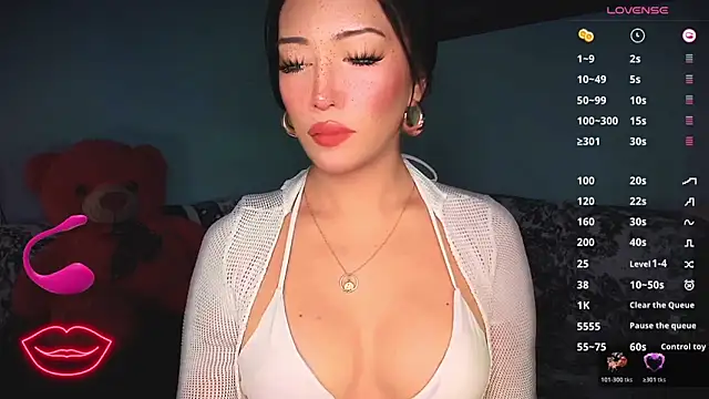 Jasmine Elcock online show from December 2025 07:59:02 PM