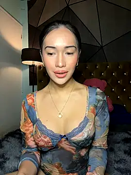 Jasmine Elcock online show from October 2025 08:05:01 AM