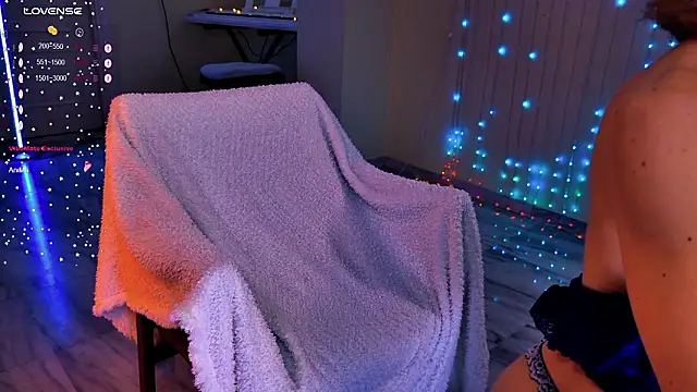 Arielle  03 online show from March 2026 02:13:02 AM