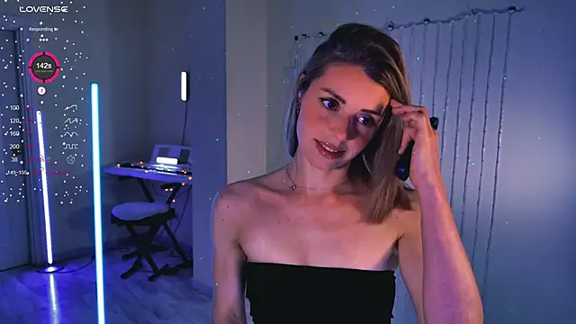 Arielle  03 online show from March 2026 09:27:01 PM