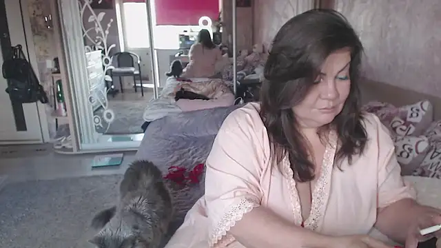 femme fatale1 online show from October 2025 11:33:02 AM