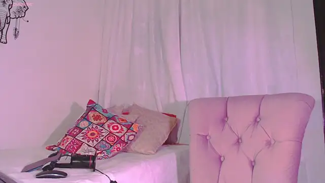 karlablue  online show from September 2025 12:31:02 AM