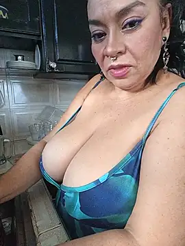 karlablue  online show from May 2026 10:04:01 PM