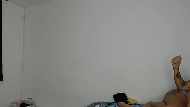 kathy luisa online show from December 2025 08:30:01 PM