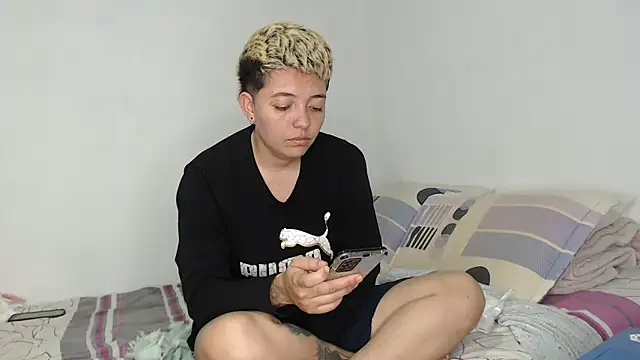 kathy luisa online show from March 2026 12:31:02 AM