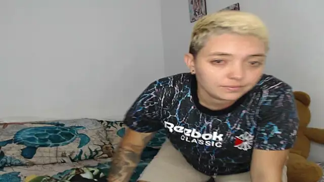 kathy luisa online show from February 2026 11:48:02 PM