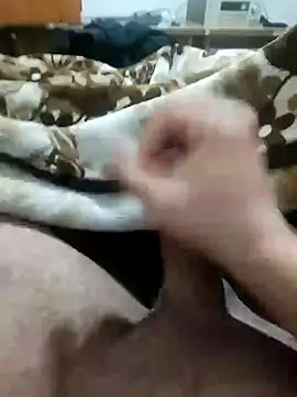 asezgin824 online show from February 2025 04:40:01 PM