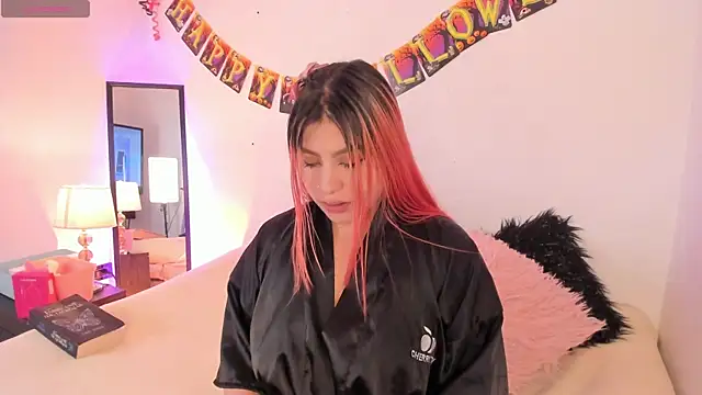 SophieRossi online show from October 2025 12:48:01 PM