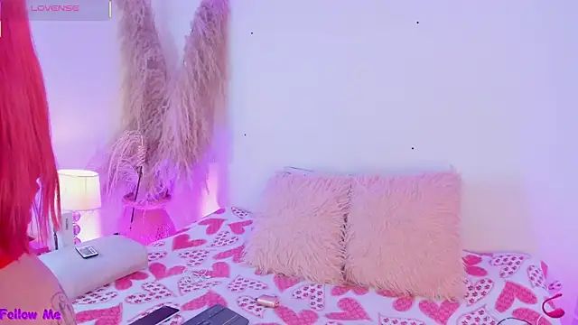 SophieRossi online show from September 2025 04:22:01 AM