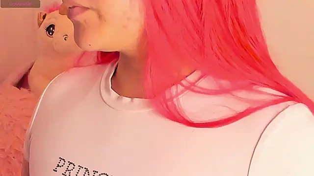 SophieRossi online show from January 2026 03:32:01 AM