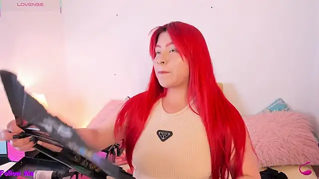 SophieRossi online show from November 2025 03:32:01 AM