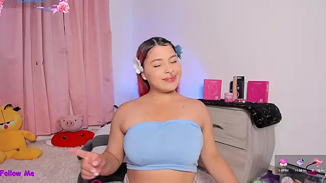 SophieRossi online show from February 2026 03:20:01 AM