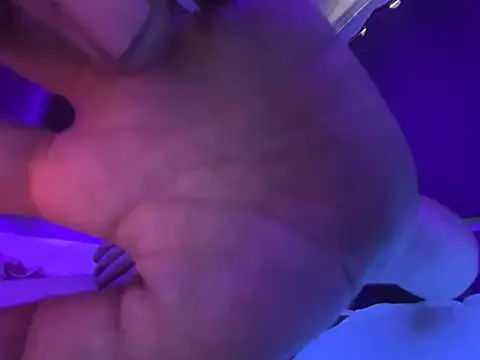Cloudd Kingg Iceyyy online show from May 2026 06:44:02 PM
