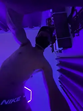 Cloudd Kingg Iceyyy online show from March 2026 07:55:01 AM