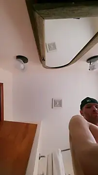 Cloudd Kingg Iceyyy online show from February 2026 04:47:01 PM