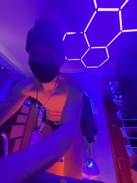 Cloudd Kingg Iceyyy online show from March 2026 05:58:01 PM