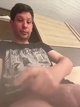 Taxidriver1988 online show from May 2026 07:43:01 AM