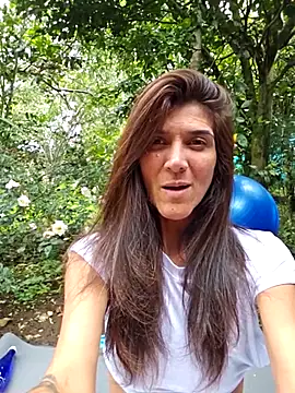 Yuky ta online show from November 2025 05:12:01 PM