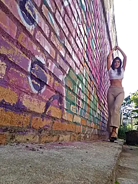 Yuky ta online show from March 2026 01:44:01 PM