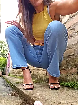 Yuky ta online show from March 2026 02:10:02 PM