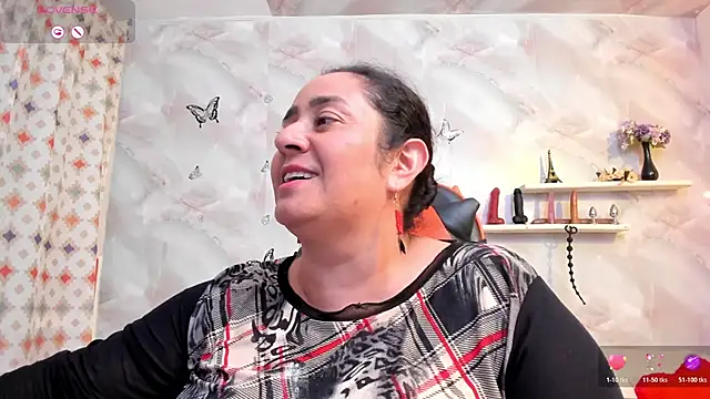 Snapshot of agathaxxx-69 chatting on November 2025 07:50:02 PM agathaxxx-69 online show from November 2025 07:50:02 PM