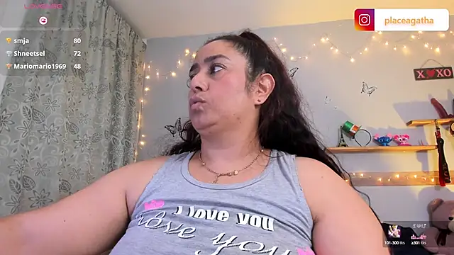 Snapshot of agathaxxx-69 chatting on March 2025 09:02:02 PM agathaxxx-69 online show from March 2025 09:02:02 PM