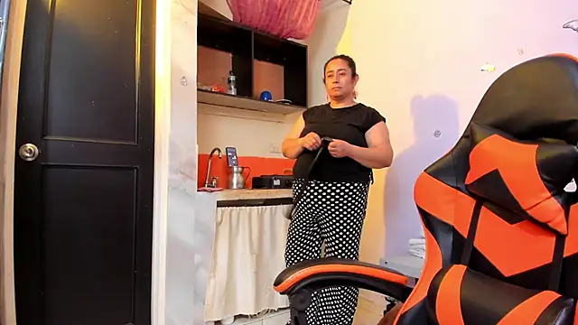 agathaxxx-69 online show from March 2026 07:58:01 PM