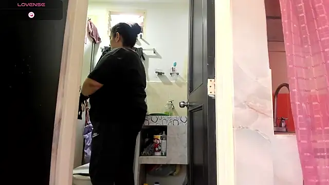 agathaxxx-69 online show from February 2026 08:32:02 PM