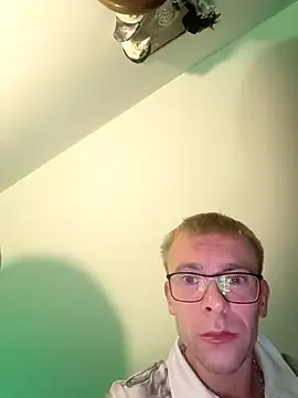 Snapshot of Geilalsboter23 chatting on November 2025 09:51:02 PM Geilalsboter23 online show from November 2025 09:51:02 PM