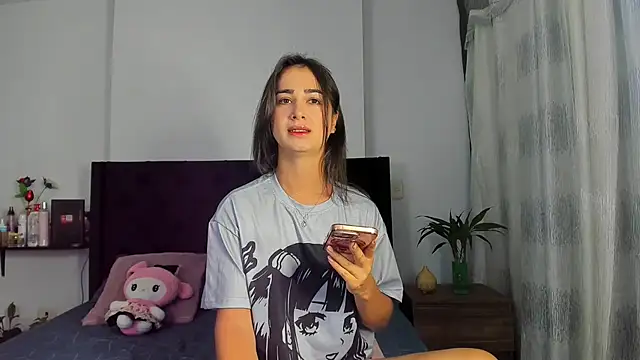 Snapshot of AndreaStivens chatting on October 2025 10:29:01 AM AndreaStivens online show from October 2025 10:29:01 AM