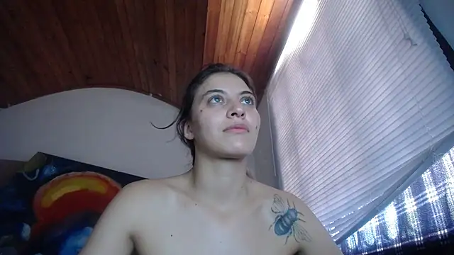 mariecam420 online show from October 2025 05:13:02 PM