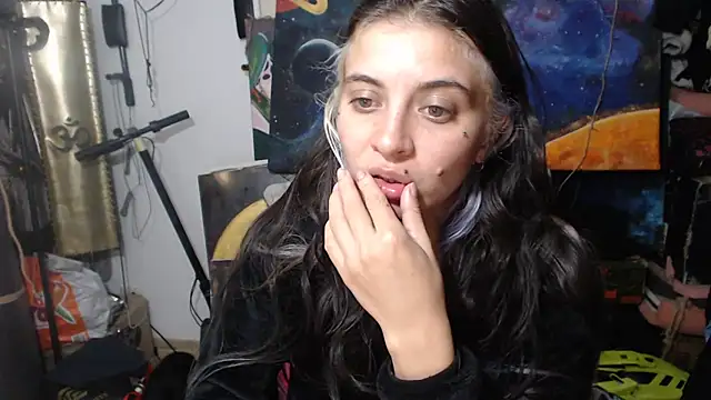 mariecam420 online show from March 2025 07:48:01 PM