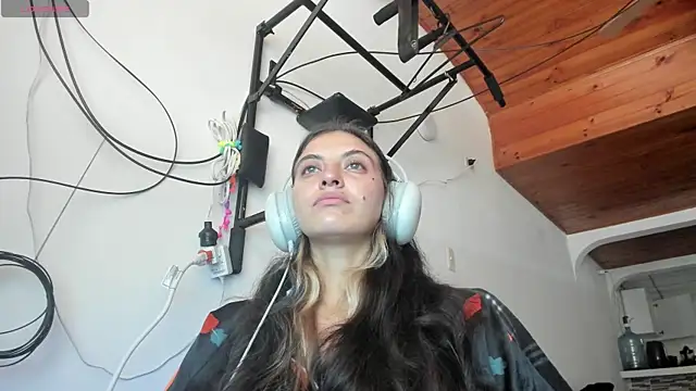 mariecam420 online show from January 2026 03:59:02 PM